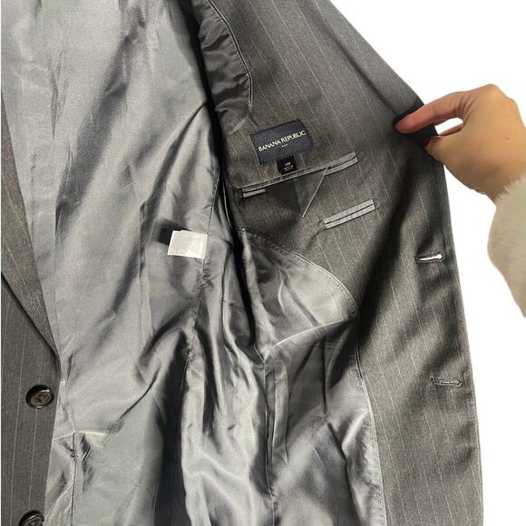 NEW! Banana Republic Men's 40R Classic Pinstripe Blazer Sportcoat Jacket Gray - Picture 3 of 9